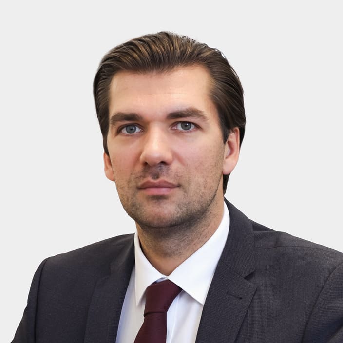 Максим Миронов