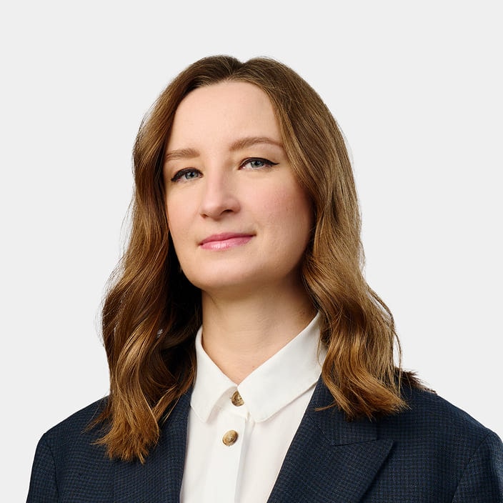 Елена Басхелваджи